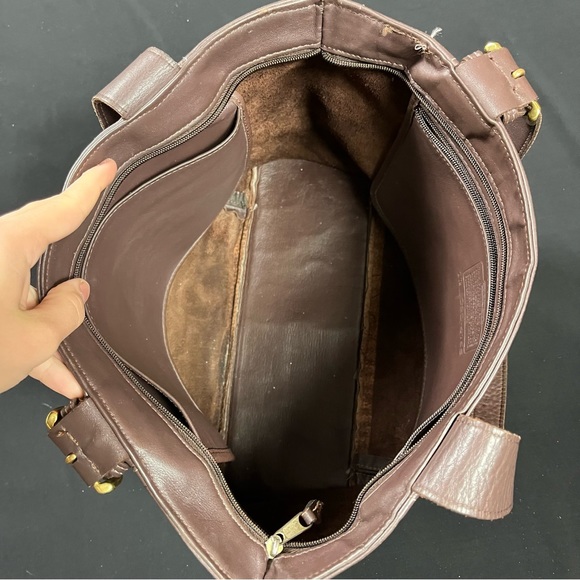 *Vintage coach brown purse - Picture 9 of 11